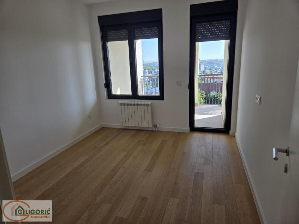 Slika 1 - Trosoban stan na prodaju, 95m2, 285.000€