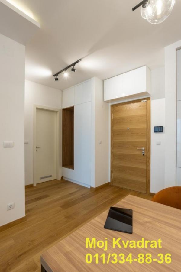 Slika 8 - Dvosoban stan za izdavanje, 55m2, 1.200€