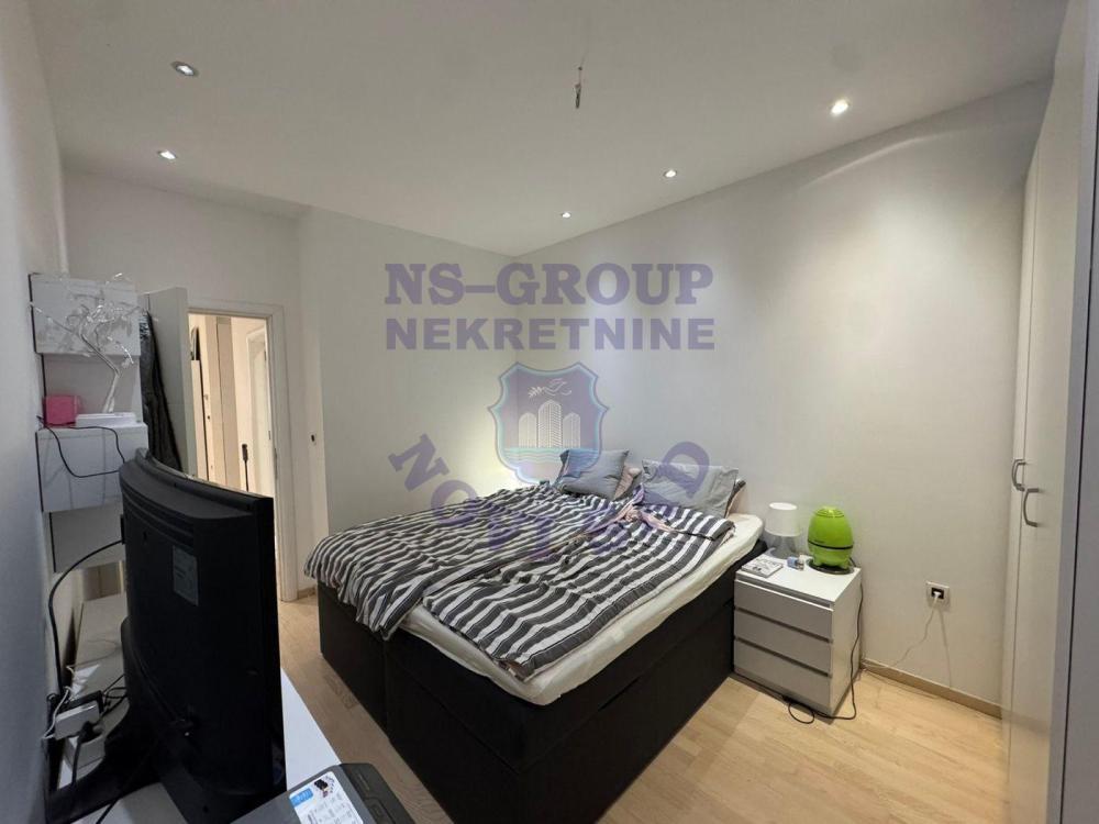 Glavna slika -Četvorosoban stan na prodaju, 97m2, 319.000€