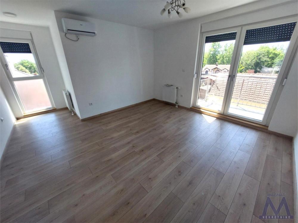 Glavna slika -Dvoiposoban stan za izdavanje, 500€