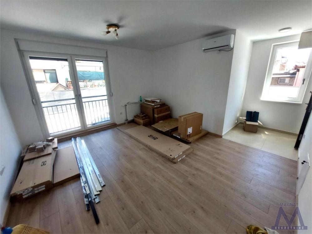 Slika 1 - Jednoiposoban stan za izdavanje, 300€
