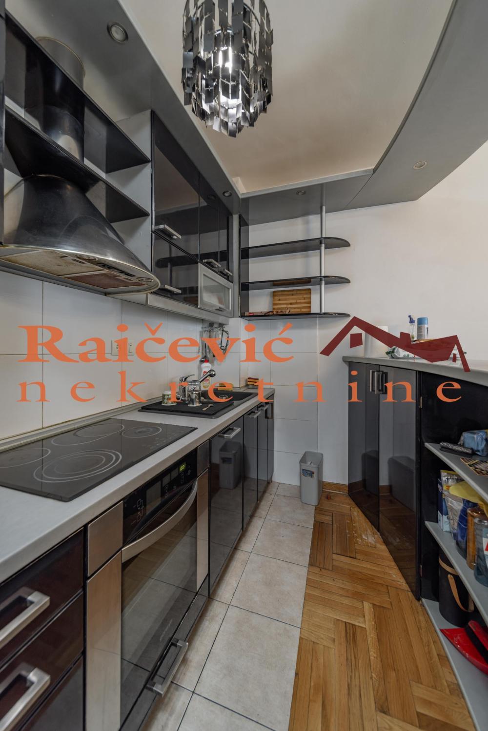 Slika 4 - Gajeva, Dvoiposoban stan na prodaju, 57m2, 248.500€
