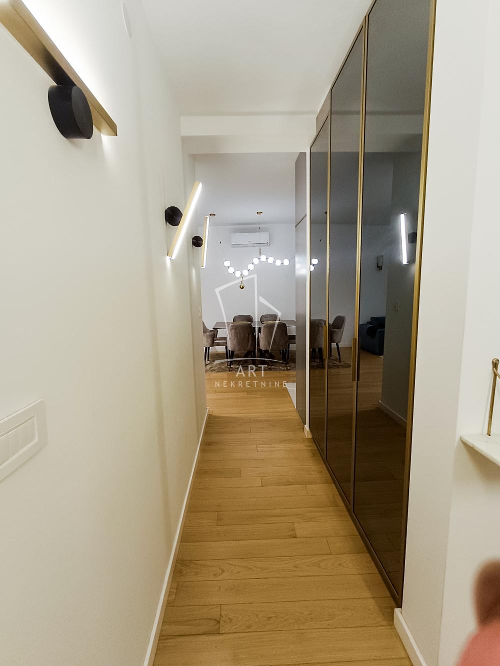Slika 10 - Deligradska, Trosoban stan za izdavanje, 92m2, 1.500€