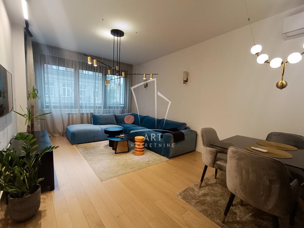 Slika 1 - Deligradska, Trosoban stan za izdavanje, 92m2, 1.500€