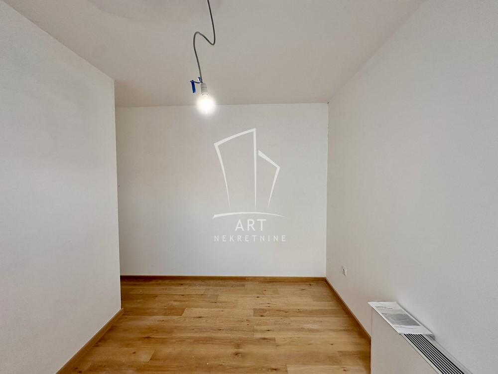 Slika 8 - Prilepska, Trosoban stan na prodaju, 88m2, 430.000€