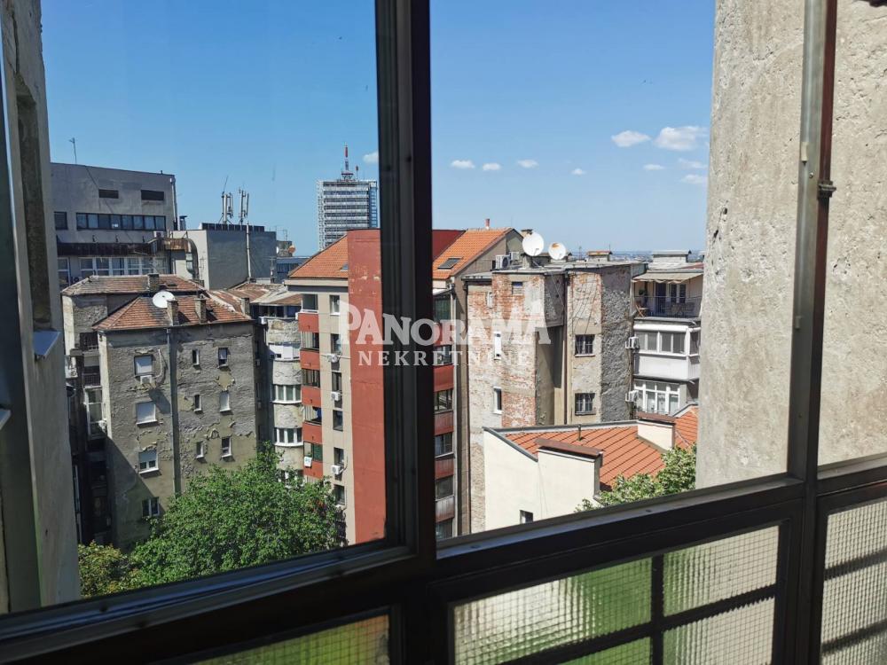Slika 2 - Vlajkovićeva, Četvorosoban stan na prodaju, 113m2, 635.000€