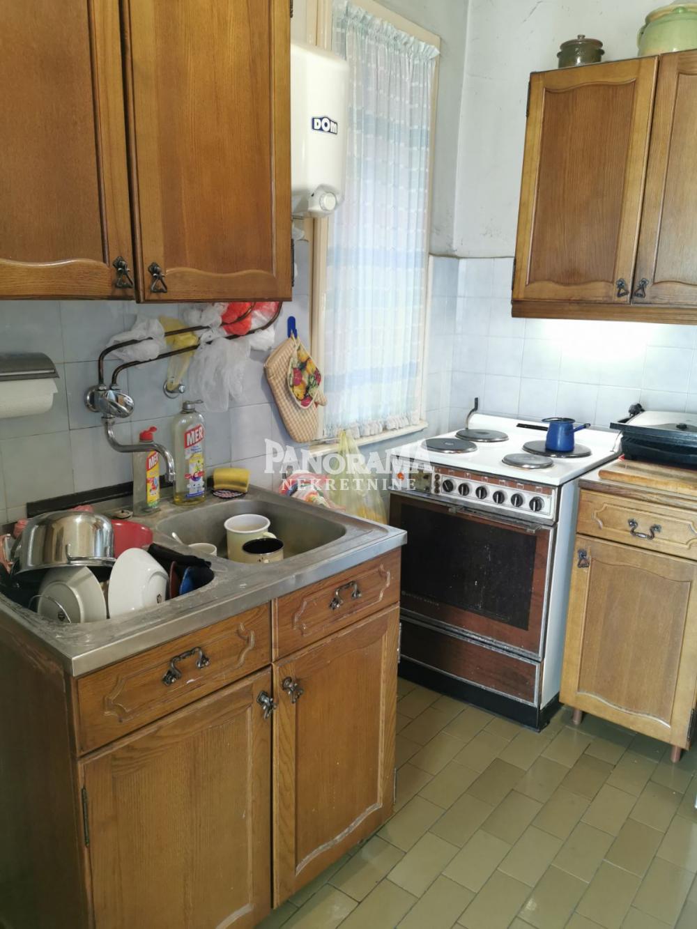 Slika 9 - Vlajkovićeva, Četvorosoban stan na prodaju, 113m2, 635.000€