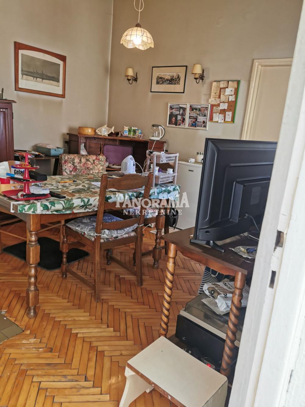Slika 6 - Vlajkovićeva, Četvorosoban stan na prodaju, 113m2, 635.000€