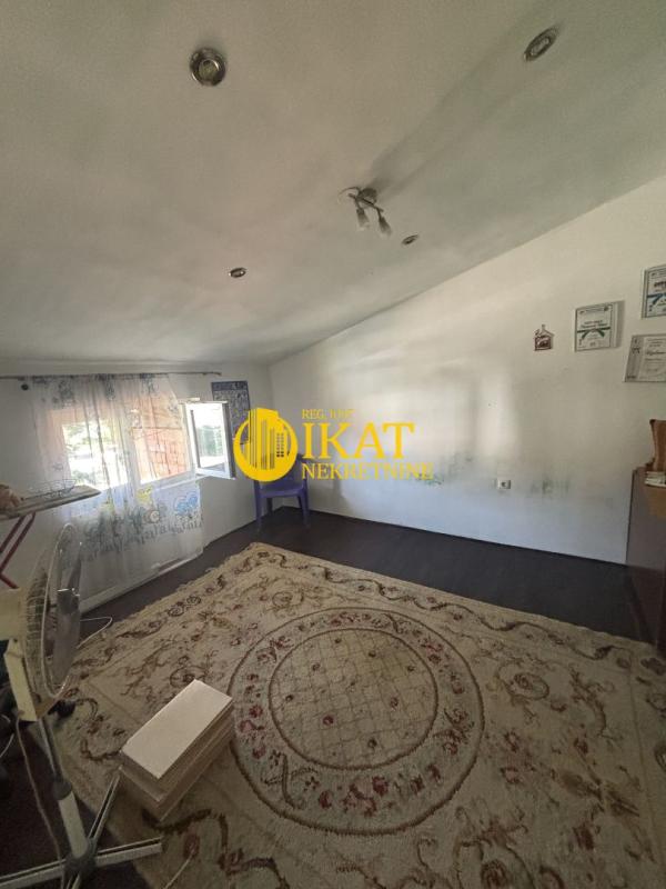 Slika 7 - Kralja Vladislava,  Kuća na prodaju, 111m2, 188.700€