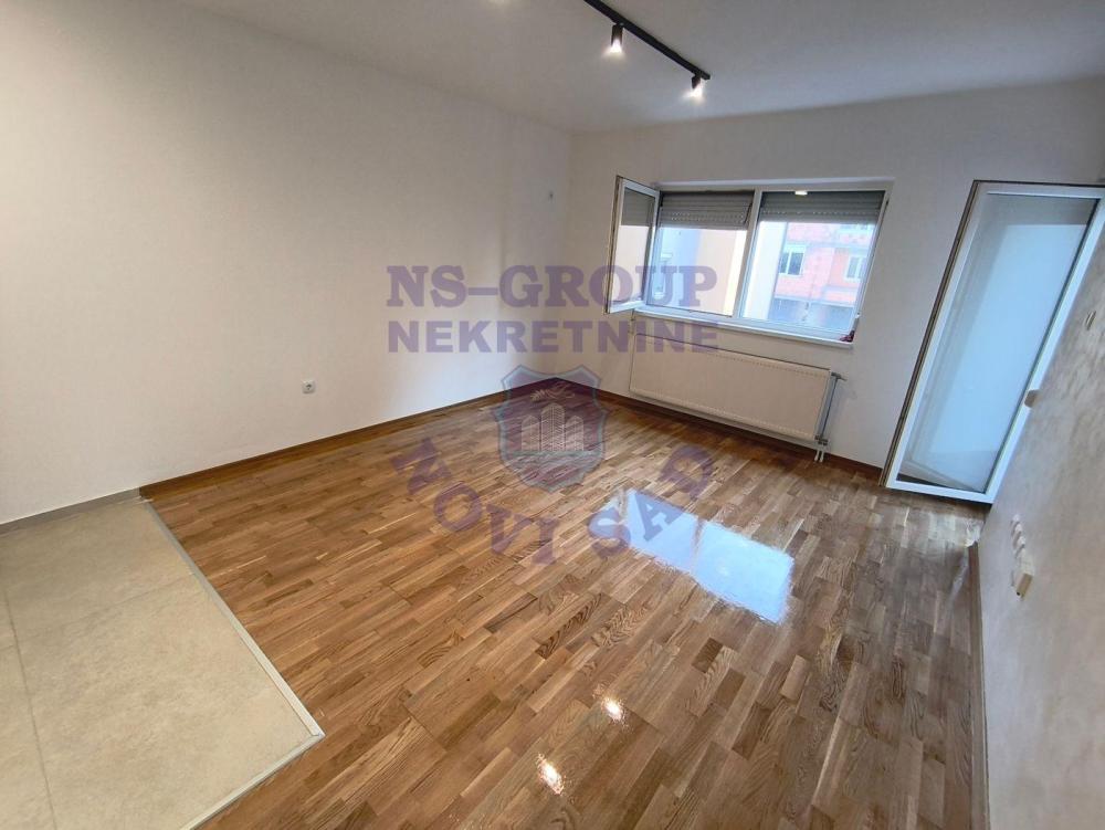 Slika 1 - Četvorosoban stan na prodaju, 68m2, 133.950€