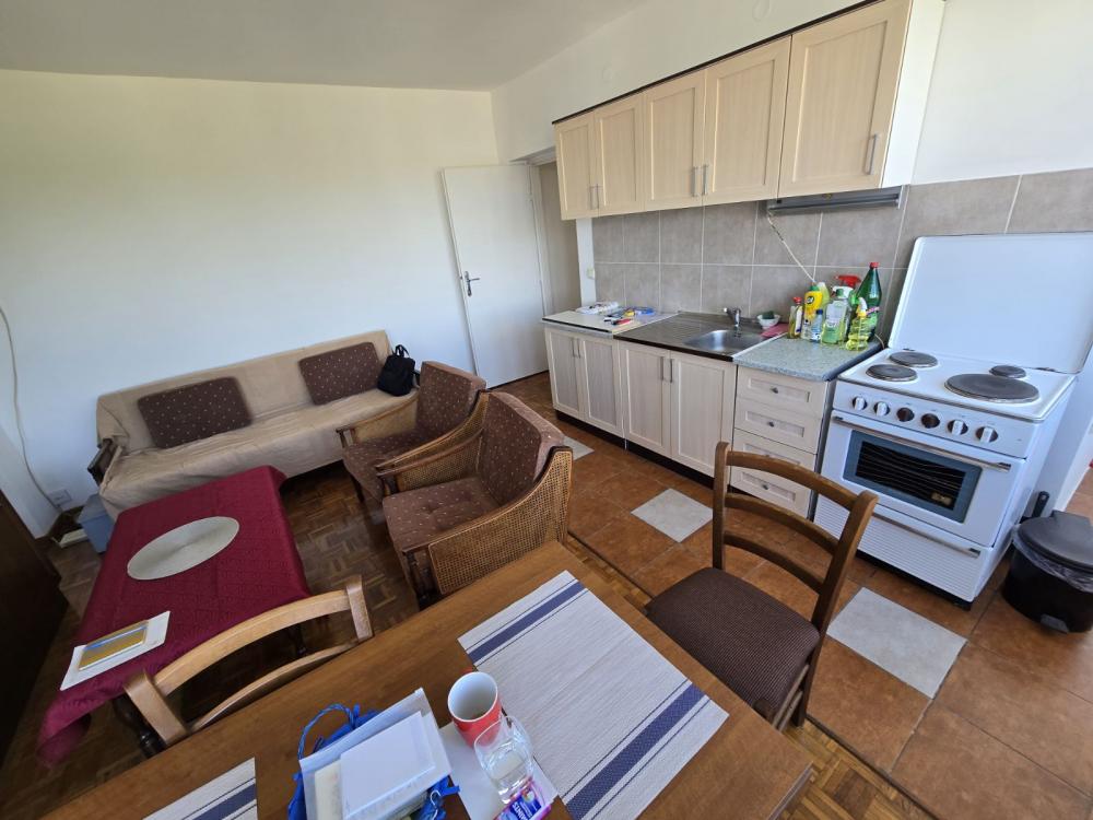 Slika 3 - Triše Kaclerovića, Dvosoban stan za izdavanje, 40m2, 350€
