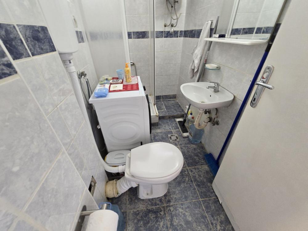 Slika 8 - Triše Kaclerovića, Dvosoban stan za izdavanje, 40m2, 350€