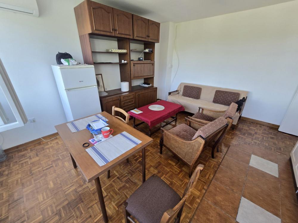 Slika 2 - Triše Kaclerovića, Dvosoban stan za izdavanje, 40m2, 350€