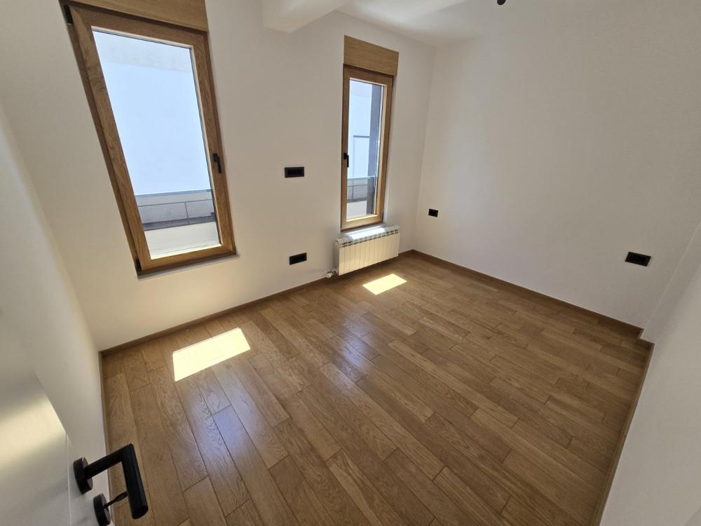 Slika 8 - Dubljanska, Trosoban stan za izdavanje, 80m2, 1.400€