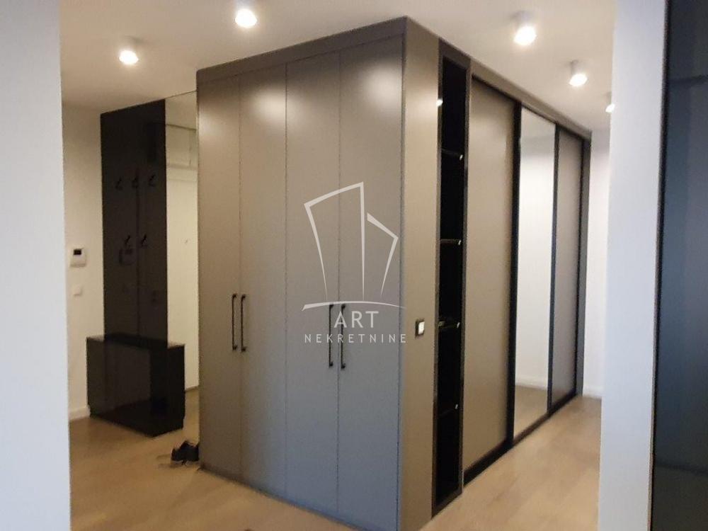 Slika 5 - Dunavska, Četvorosoban stan za izdavanje, 125m2, 2.000€