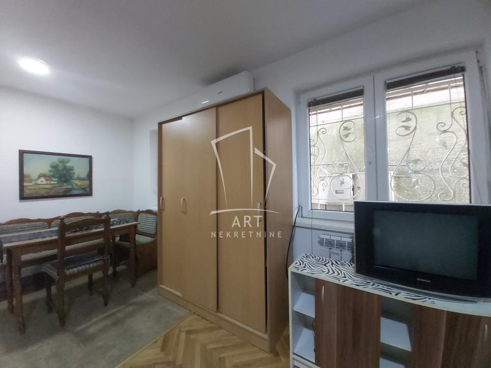 Slika 3 - Orfelinova,  Stan za izdavanje, 28m2, 350€