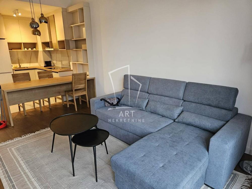 Slika 2 - Vojvode Đurovića, Dvosoban stan za izdavanje, 49m2, 850€