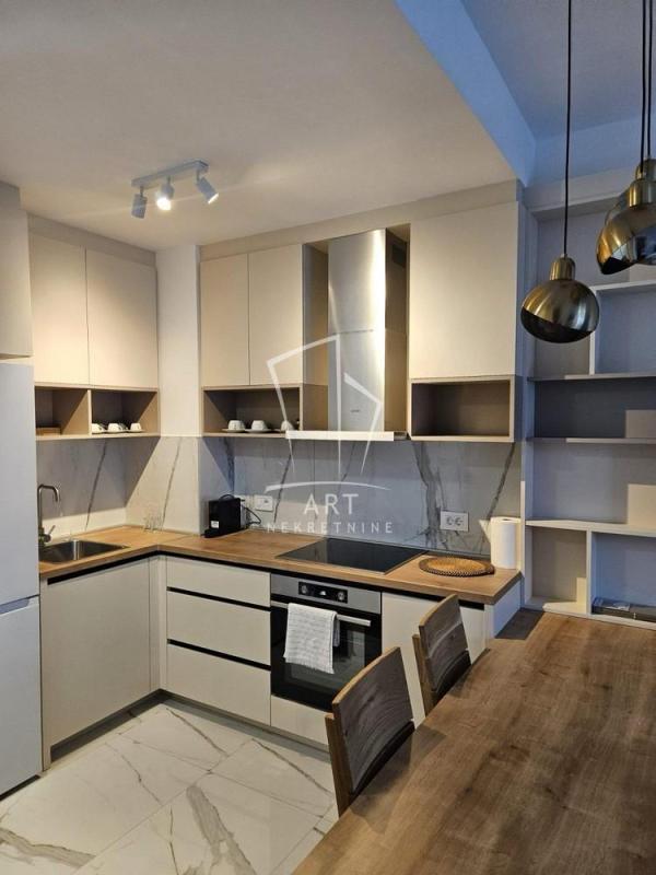 Slika 5 - Vojvode Đurovića, Dvosoban stan za izdavanje, 49m2, 850€