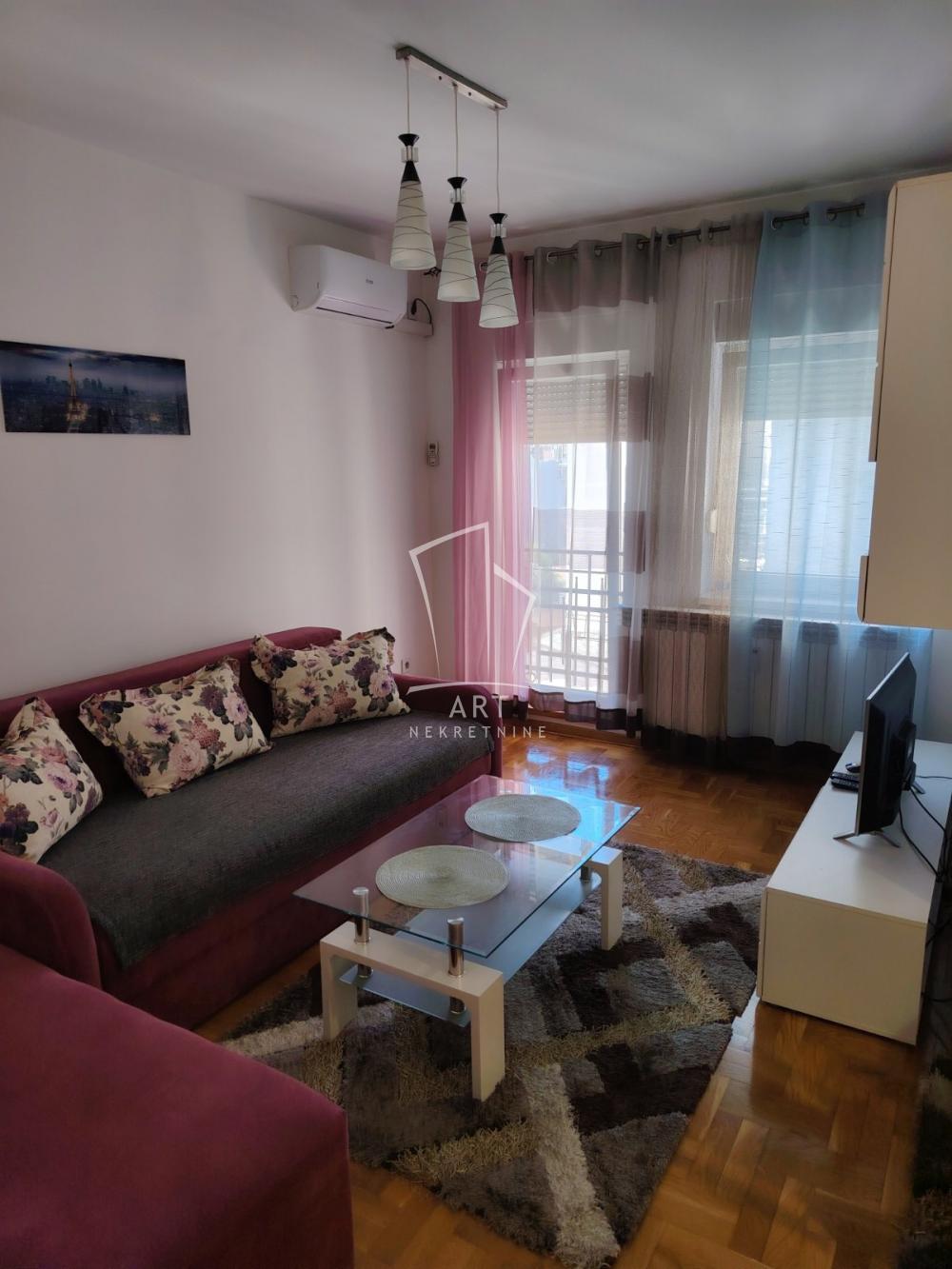 Glavna slika -Ruzveltova, Jednosoban stan za izdavanje, 32m2, 600€