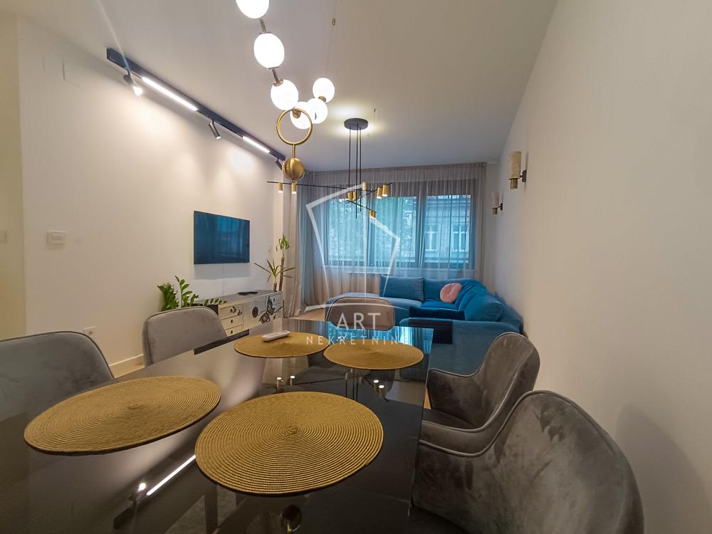 Slika 9 - Deligradska, Trosoban stan za izdavanje, 92m2, 1.500€