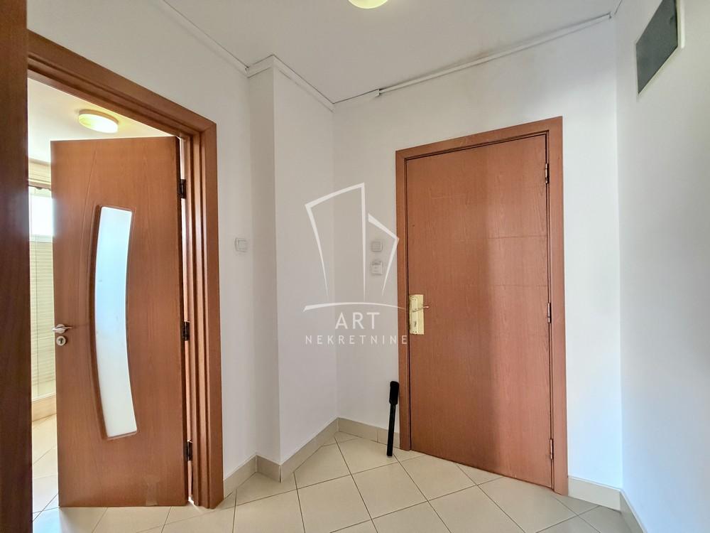 Slika 6 - Bulevar oslobođenja, Jednosoban stan na prodaju, 33m2, 129.000€