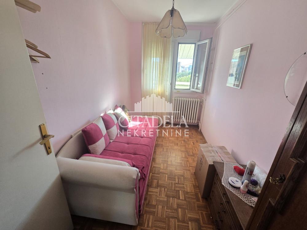 Slika 9 - Karađorđev Trg, Dvoiposoban stan na prodaju, 70m2, 320.000€