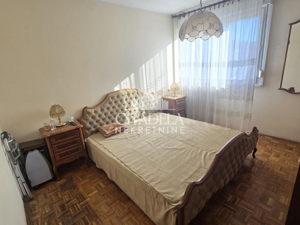 Slika 7 - Karađorđev Trg, Dvoiposoban stan na prodaju, 70m2, 320.000€