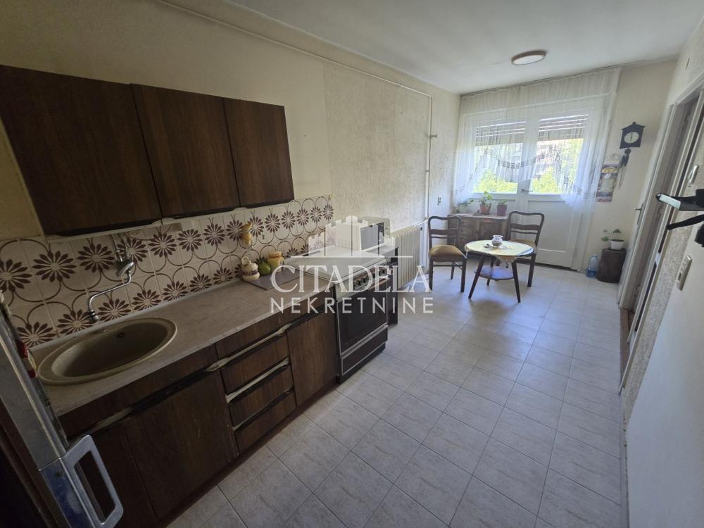 Slika 4 - Karađorđev Trg, Dvoiposoban stan na prodaju, 70m2, 320.000€