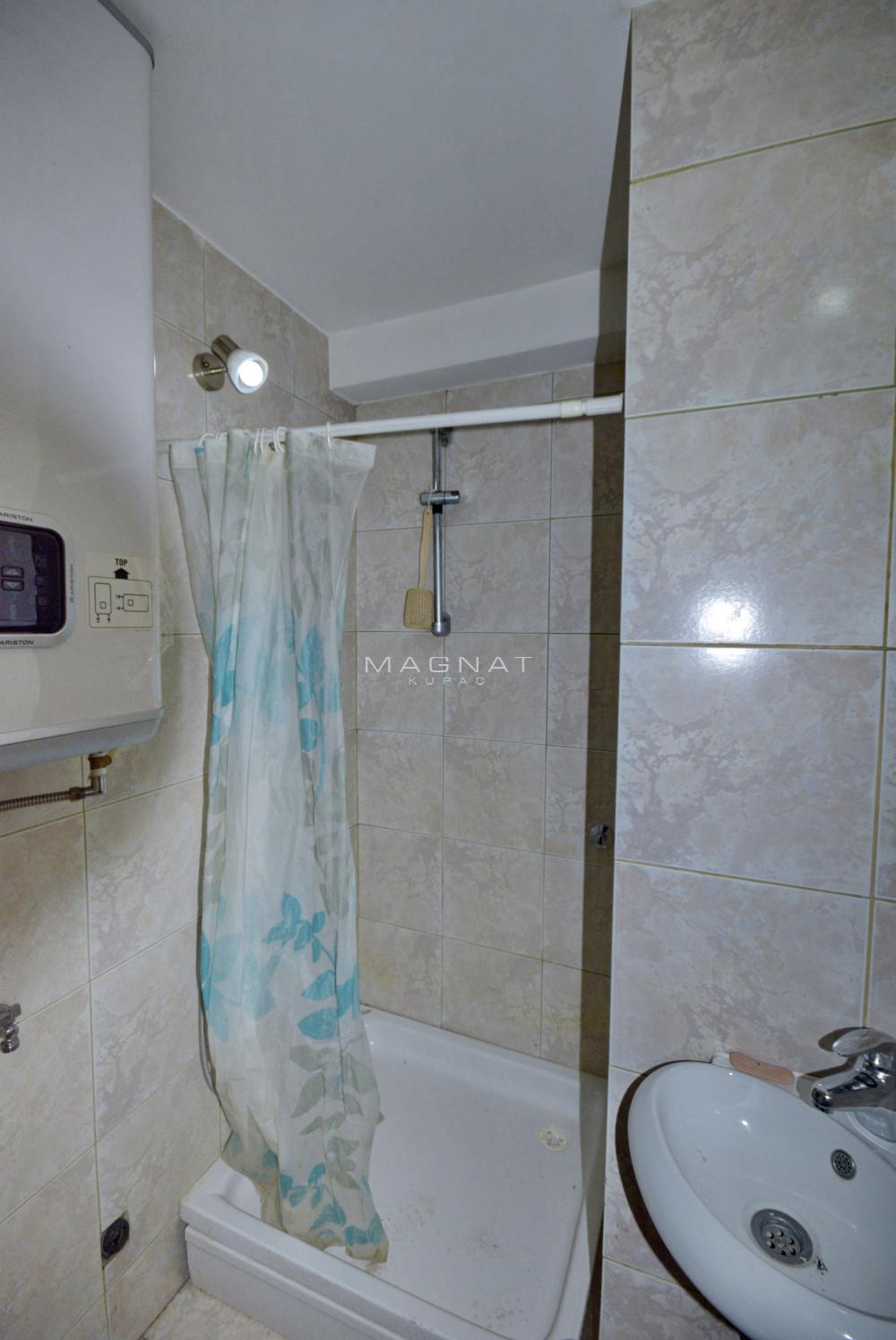Slika 8 - Mihajla Bogićevića, Dvoiposoban stan na prodaju, 60m2, 210.000€