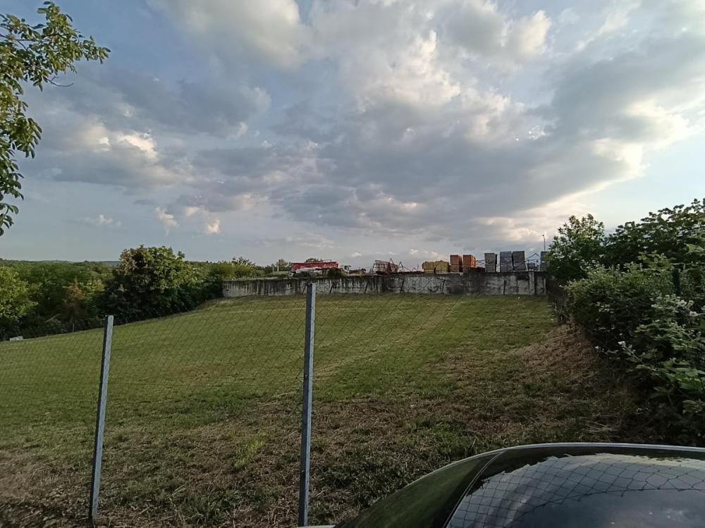 Slika 11 -  Plac na prodaju, Petrovaradin, Alibegovac, 105.000€