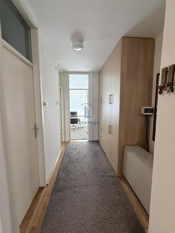 Slika 11 - Gospodara Vučića, Trosoban stan za izdavanje, 78m2, 800€