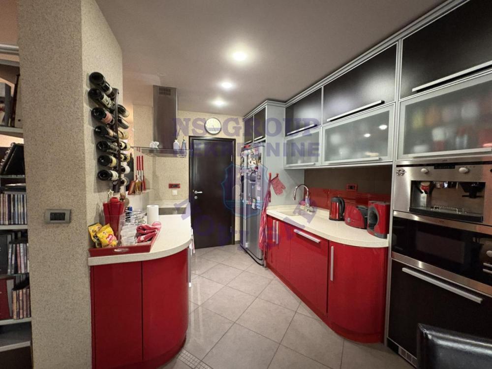 Slika 4 - Petosoban stan na prodaju, 140m2, 424.400€