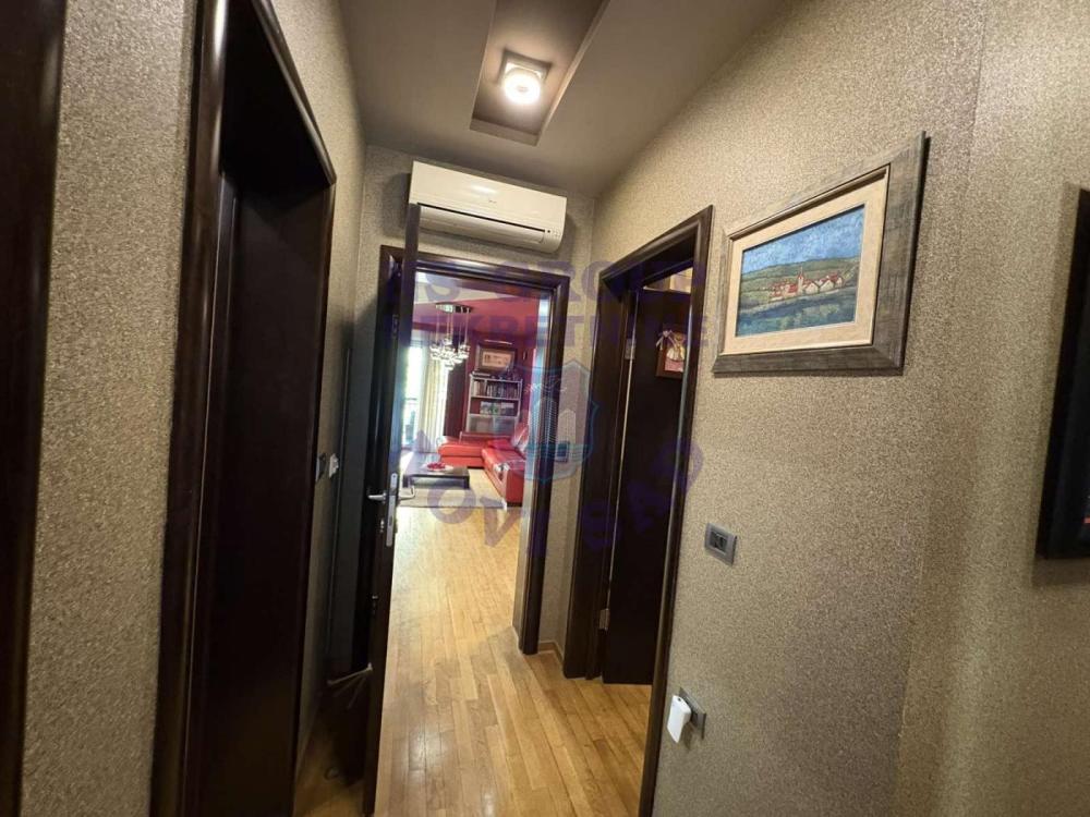 Slika 7 - Petosoban stan na prodaju, 140m2, 424.400€