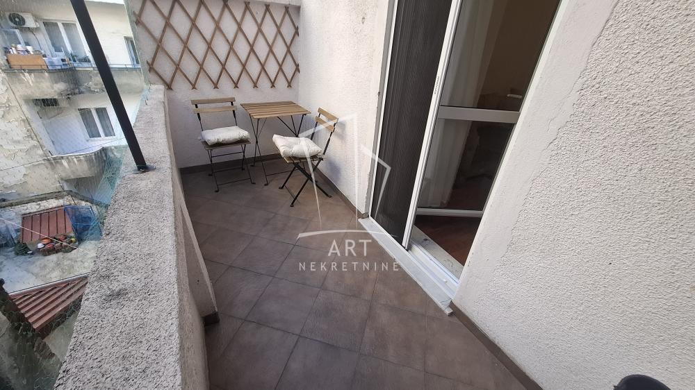 Slika 8 - Kraljice Natalije, Jednosoban stan za izdavanje, 32m2, 750€