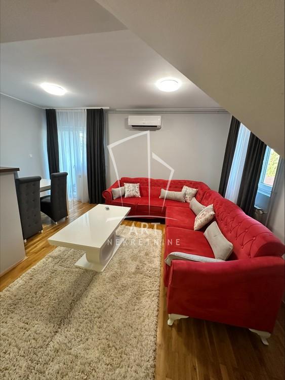 Slika 1 - Čika Miše Đurića, Dvosoban stan za izdavanje, 60m2, 450€