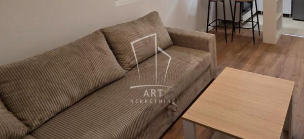 Slika 3 - Cara Dušana,  Stan za izdavanje, 26m2, 450€