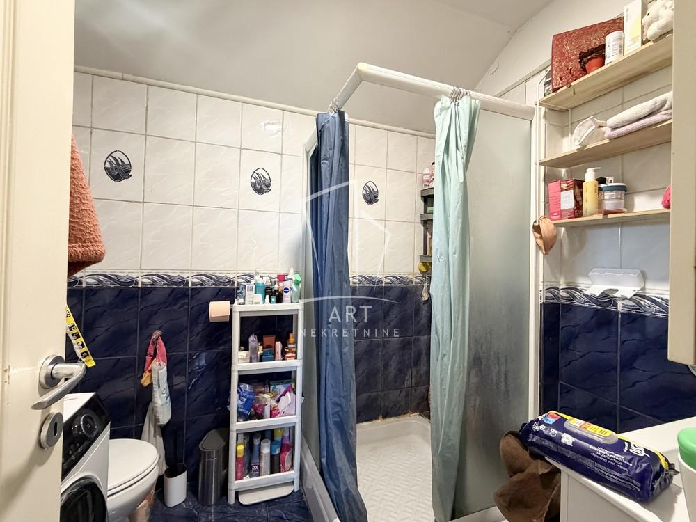 Slika 10 - Mačvanska,  Kuća na prodaju, 182m2, 255.000€