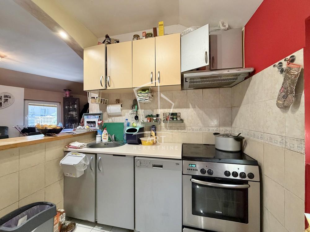 Slika 3 - Mačvanska,  Kuća na prodaju, 182m2, 255.000€