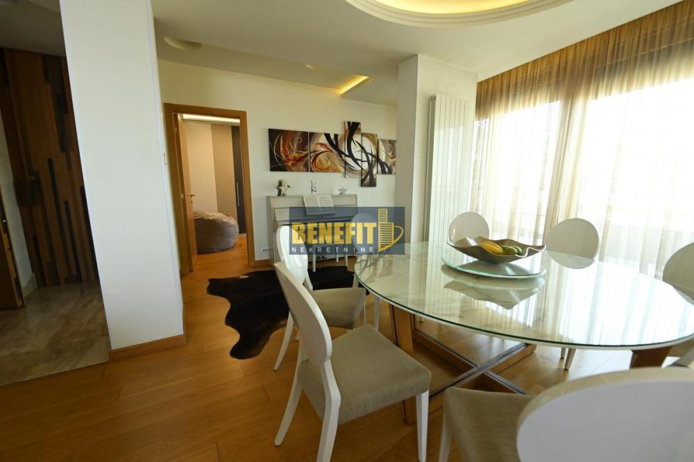 Slika 2 - Petosoban stan na prodaju, 250m2, 950.000€