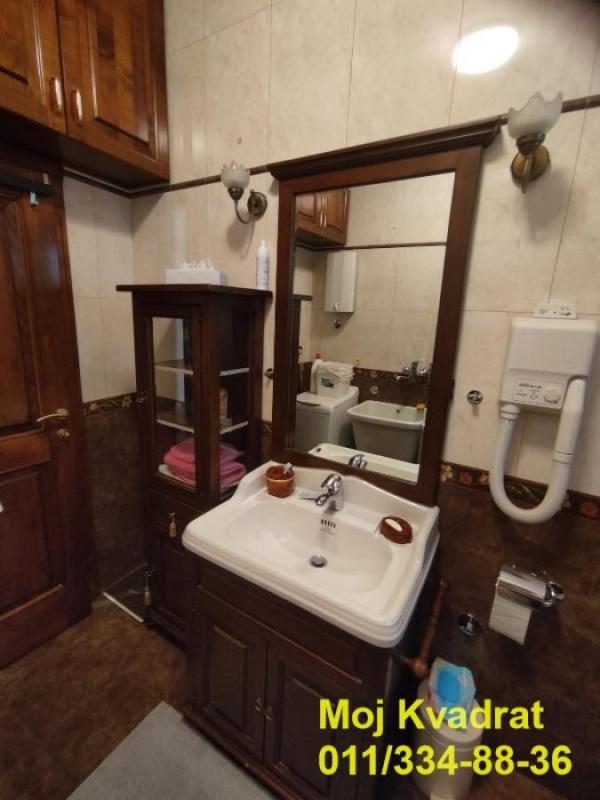 Slika 10 - Dvosoban stan za izdavanje, 80m2, 1.000€