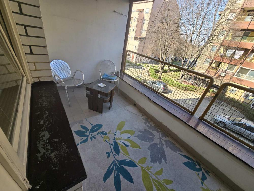 Slika 11 - Marka Čelebonovića, Trosoban stan za izdavanje, 90m2, 700€