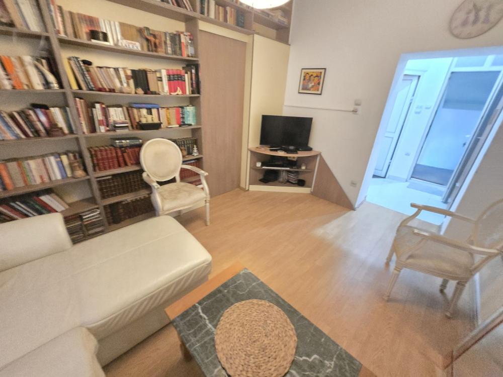 Slika 1 - Kralja Milutina, Dvosoban stan za izdavanje, 35m2, 450€