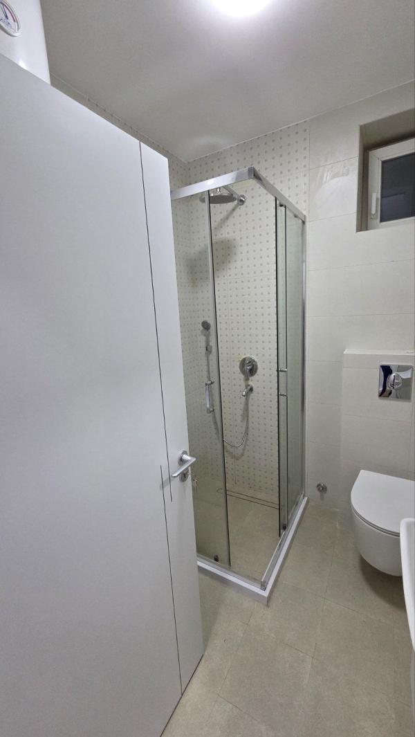 Slika 4 - Cara Dušana, Jednosoban stan za izdavanje, 26m2, 450€