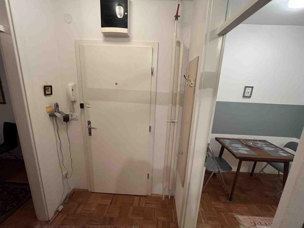 Slika 9 - Peđe Milosavljevića, Jednosoban stan za izdavanje, 30m2, 350€