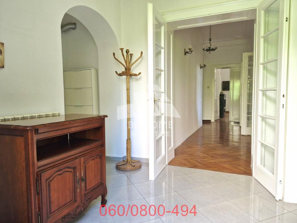 Slika 5 - Puškinova, Trosoban stan za izdavanje, 130m2, 1.500€