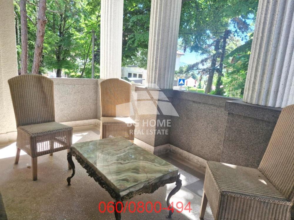 Slika 8 - Puškinova, Trosoban stan za izdavanje, 130m2, 1.500€