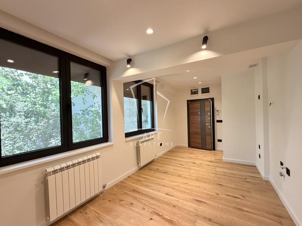 Slika 1 - Bulevar Vojvode Mišića, Dvosoban stan na prodaju, 66m2, 231.000€