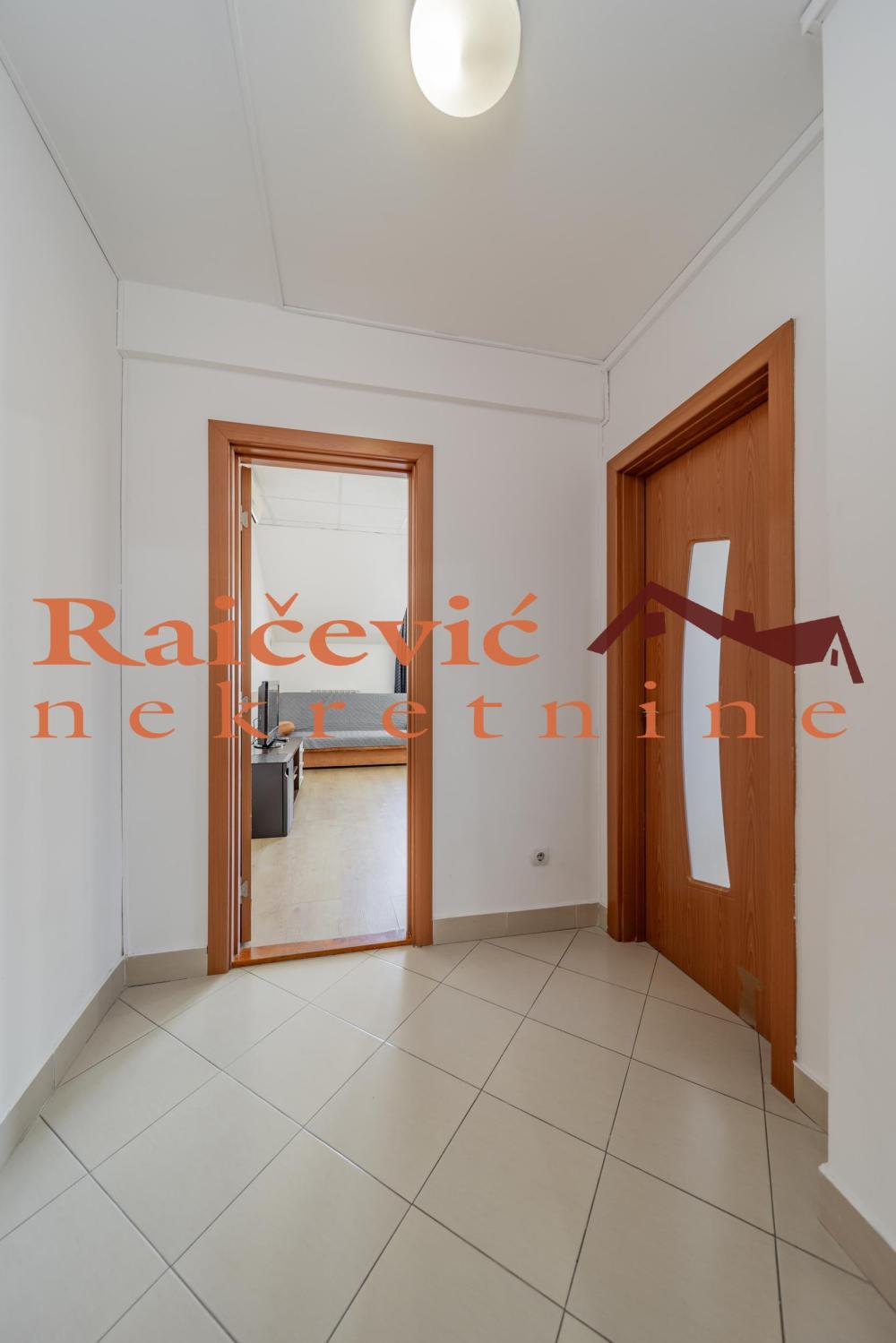 Slika 7 - Bulevar oslobodjenja, Jednosoban stan na prodaju, 33m2, 129.000€