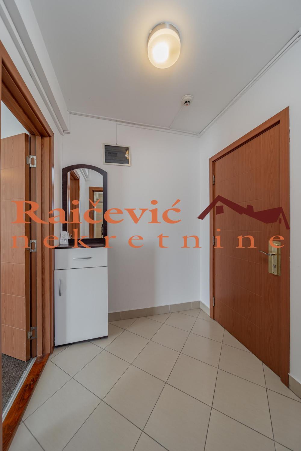 Slika 10 - Bulevar oslobodjenja, Jednosoban stan na prodaju, 33m2, 129.000€