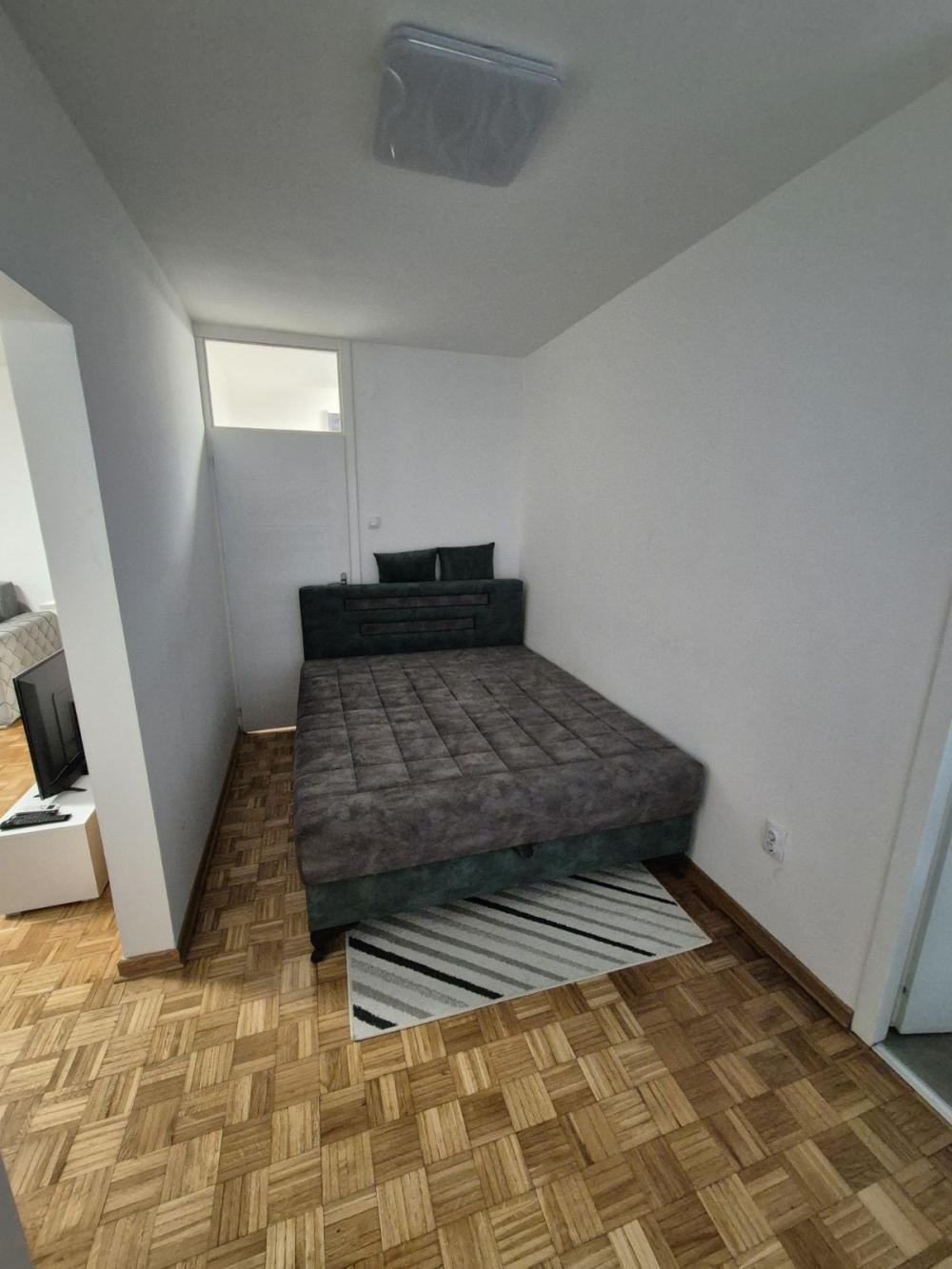 Slika 4 - Vespučijeva, Jednoiposoban stan za izdavanje, 45m2, 380€